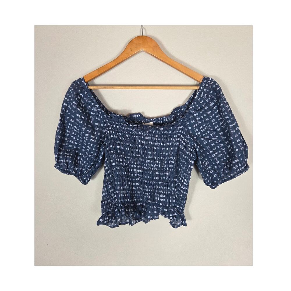 a.n.a Blue & White Smocked Crop Top Short Puff Sleeve Top Size Large